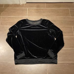 Generation love velvet sweatshirt
